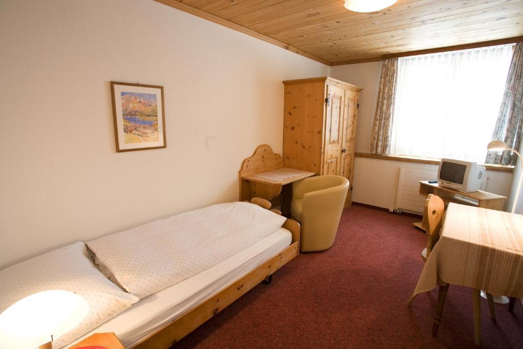 Hotel Seraina Sils Maria Room photo